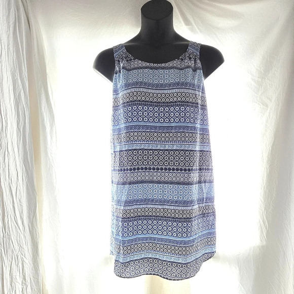 Light & Pretty Blue Dress EUC - Picture 1 of 9